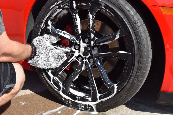 THE "ACE" ULTIMATE MICROFIBER WHEEL WASH MITT - Redline Finish