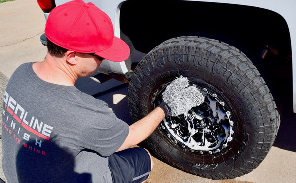 THE "ACE" ULTIMATE MICROFIBER WHEEL WASH MITT - Redline Finish