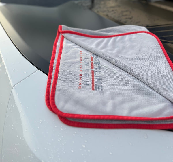 THE "ONE" ULTIMATE MICROFIBER CAR DRYING TOWEL - Redline Finish